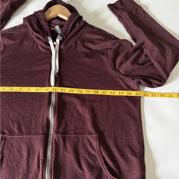 Vuori Women's Halo Performance Hoodie Purple Brown Size XL - Picture 5 of 11